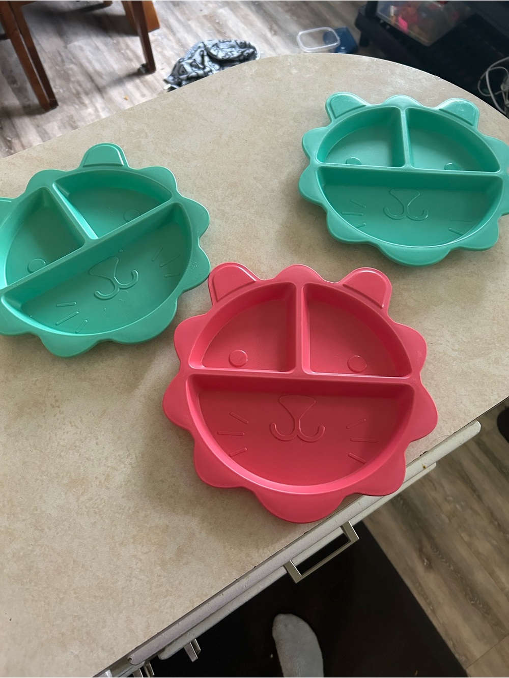 Kids Lion Face Divided Plate - Pink and Teal x 3
